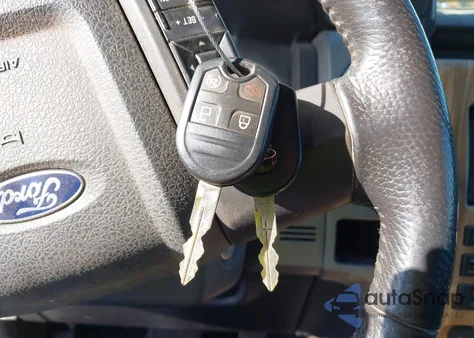 2011 Ford F-150 Lariat z USA, uszkodzony, nr VIN 1FTFW1ET2BFA69936